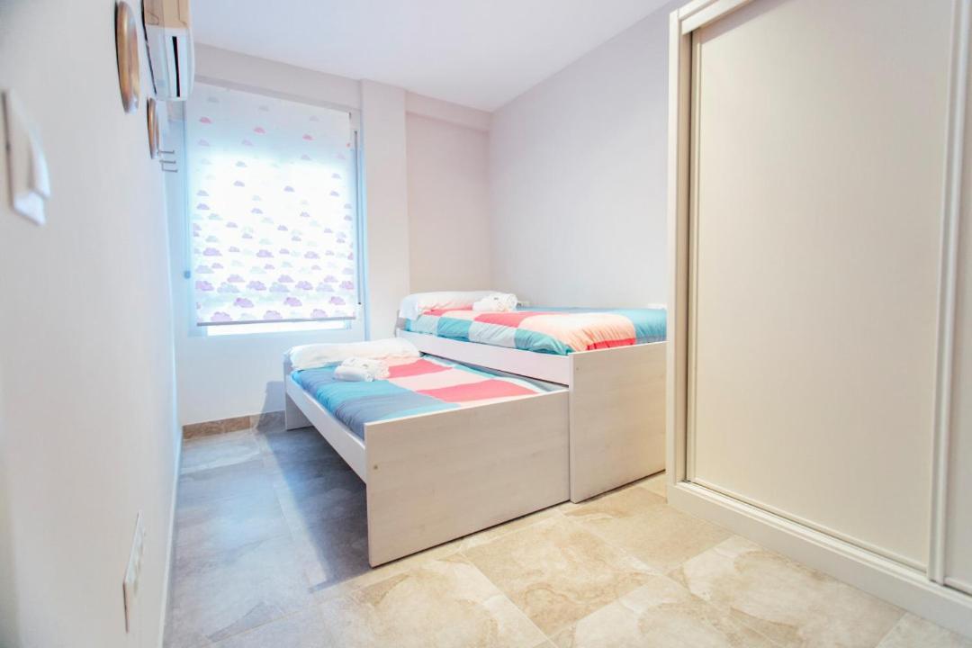 Wide And Diaphanous- 3Bd 2Bth- Alcazar Seville Luaran gambar