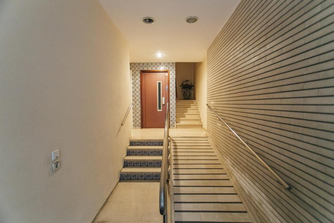 Wide And Diaphanous- 3Bd 2Bth- Alcazar Seville Luaran gambar
