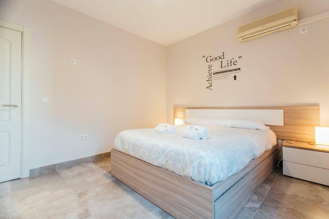 Wide And Diaphanous- 3Bd 2Bth- Alcazar Seville Luaran gambar