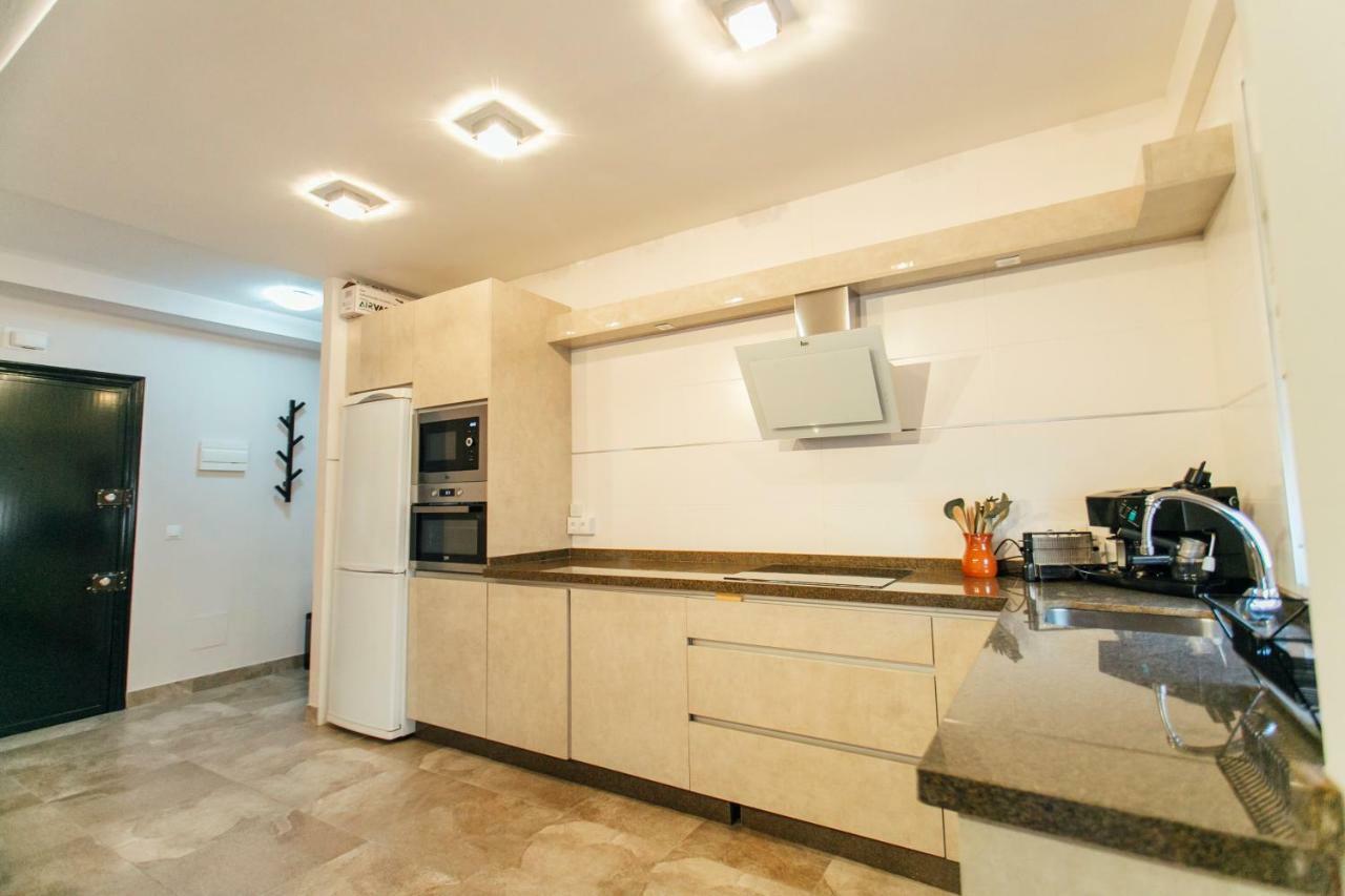 Wide And Diaphanous- 3Bd 2Bth- Alcazar Seville Luaran gambar